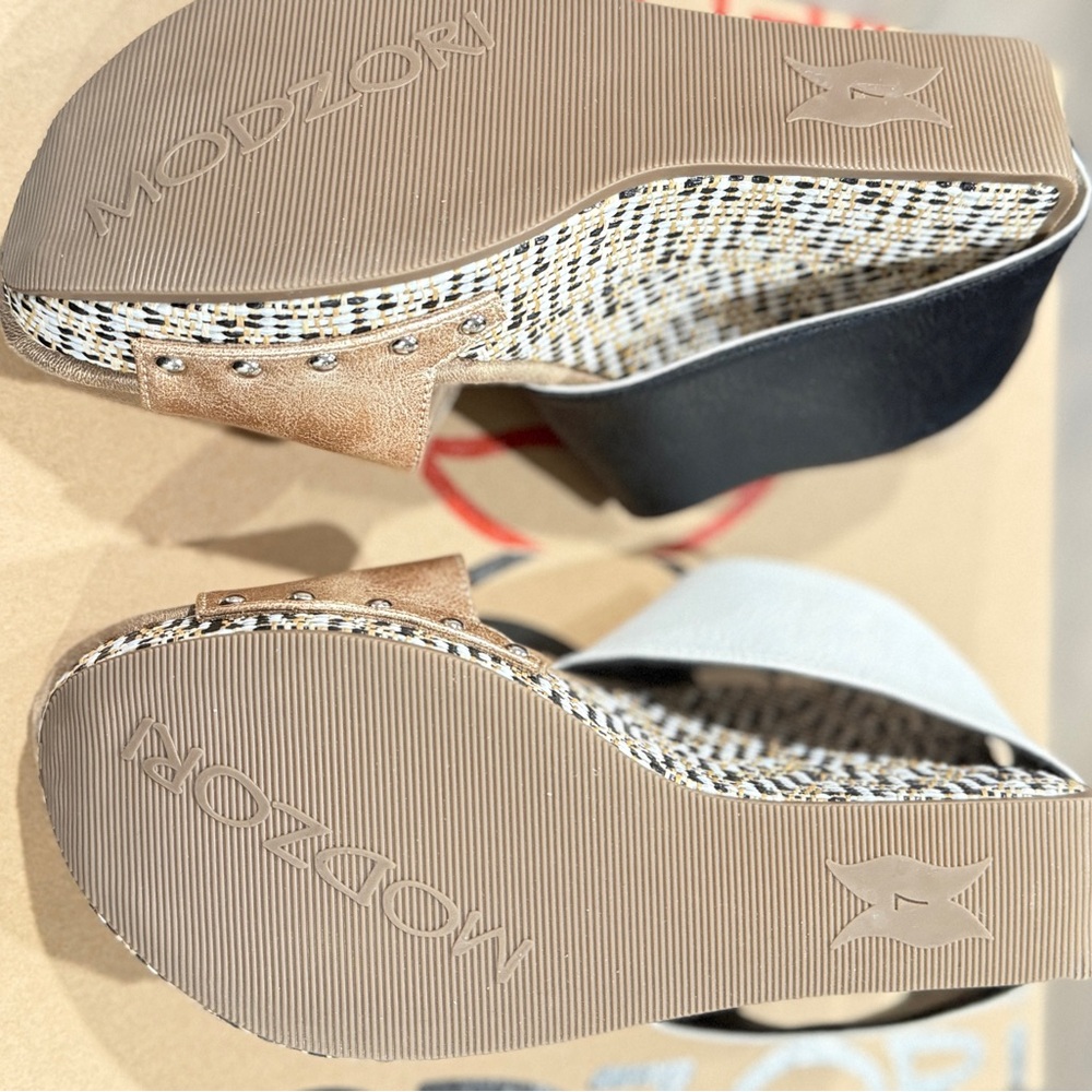 Stylish Black and White Sandals Modzori Reversibles style 191303 wedge - Picture 3 of 6